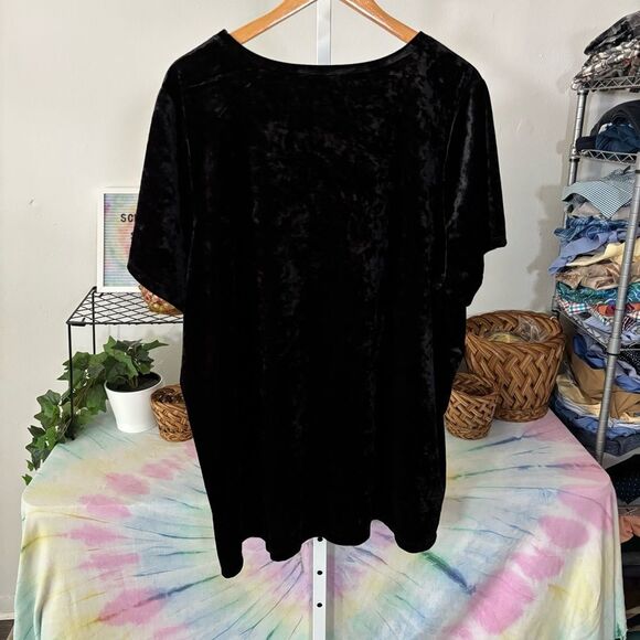 Lane Bryant Black Short Sleeve crushed Velvet Top new 26/28 witchy - Picture 4 of 8